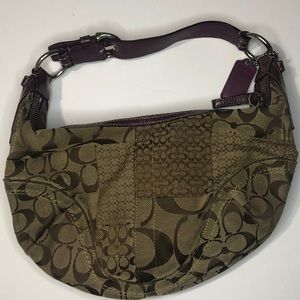 Coach Signature Shoulder Bag
